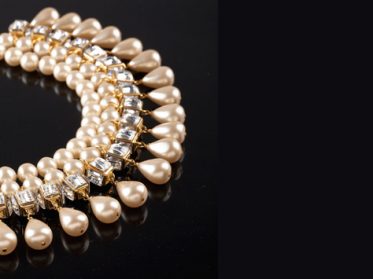 Chanel, 50 ans de bijoux
