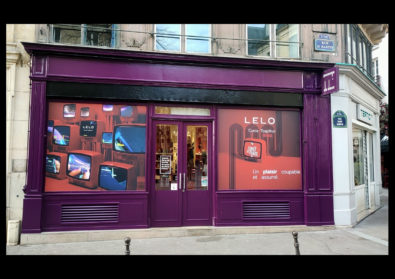 LELO x Emily in Paris・